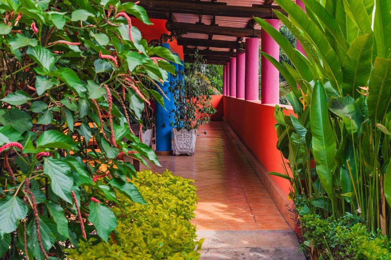 Aparthotel Jardin Tropical Bujumbura Exteriör bild