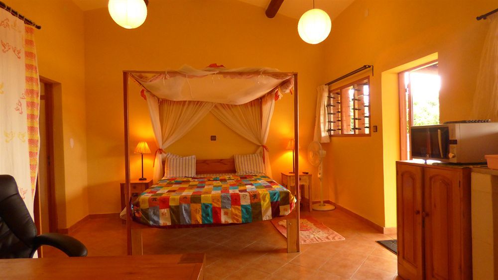 Aparthotel Jardin Tropical Bujumbura Exteriör bild